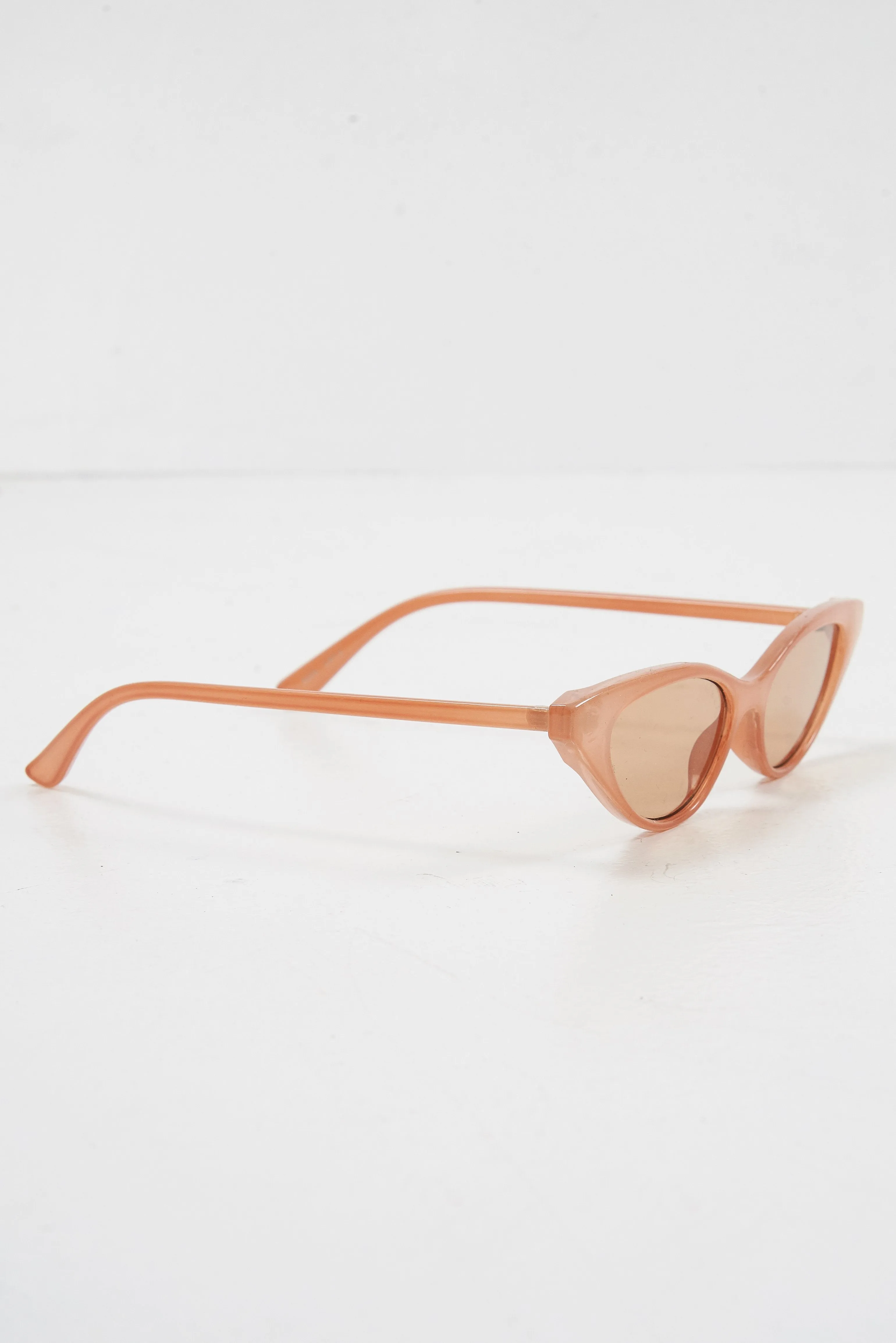 Beige Tinted Lens Mini Cat Eye Sunglasses - Ezrie