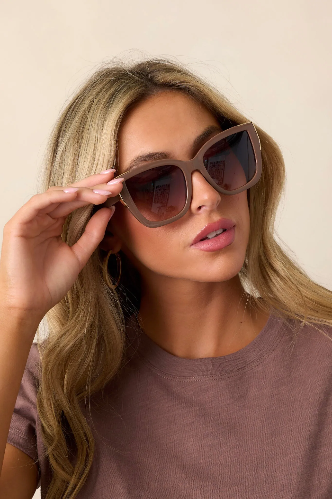 Edgy Intention Brown Cat-Eye Sunglasses