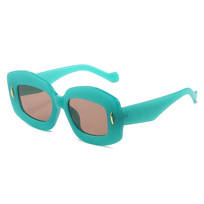 Pre Order: Retro Chic Bold Oversized Sunglasses